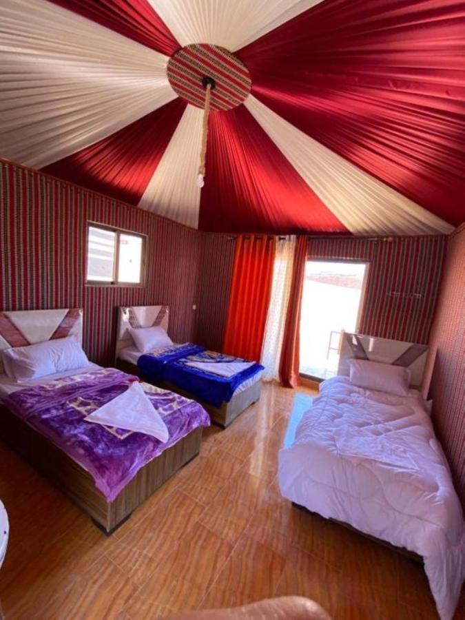 Calm Camp Panzió Rum vádi Kültér fotó